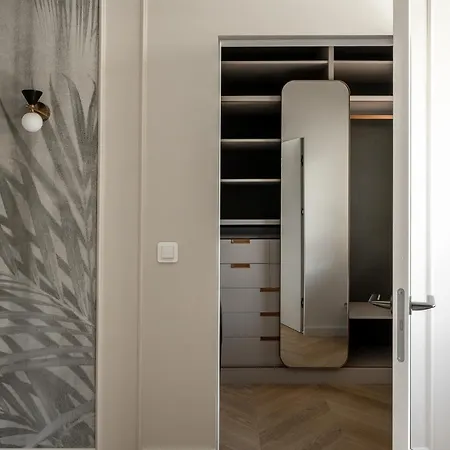 Apartment Smolensk With Parking By Tyzenhauz Krakow