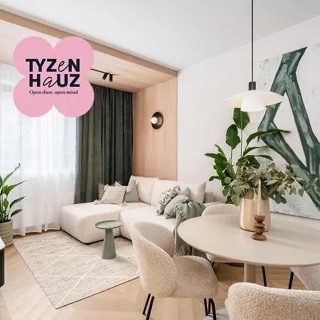 Smolensk By Tyzenhauz كراكوفيا